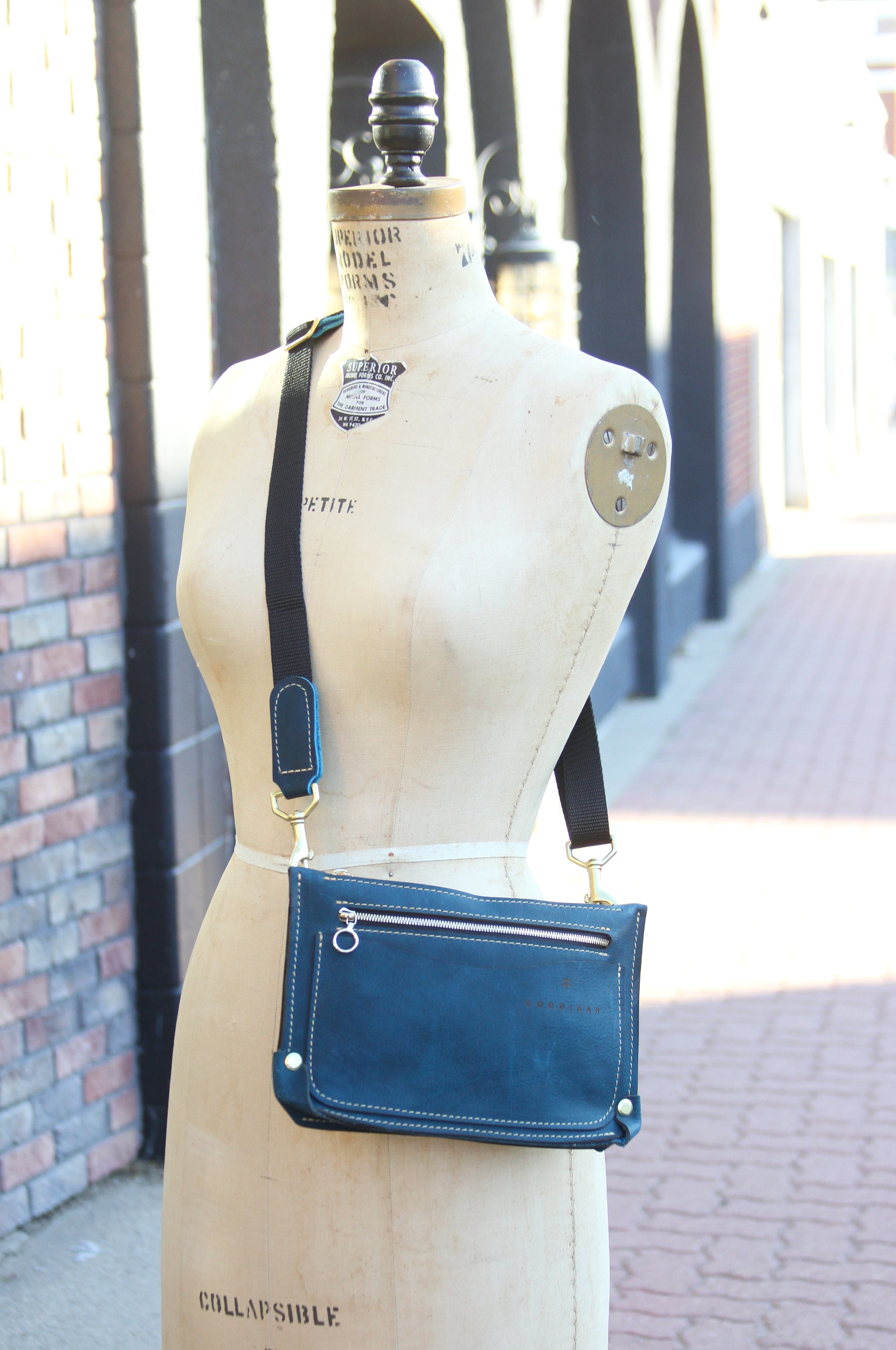 Modern Clutch