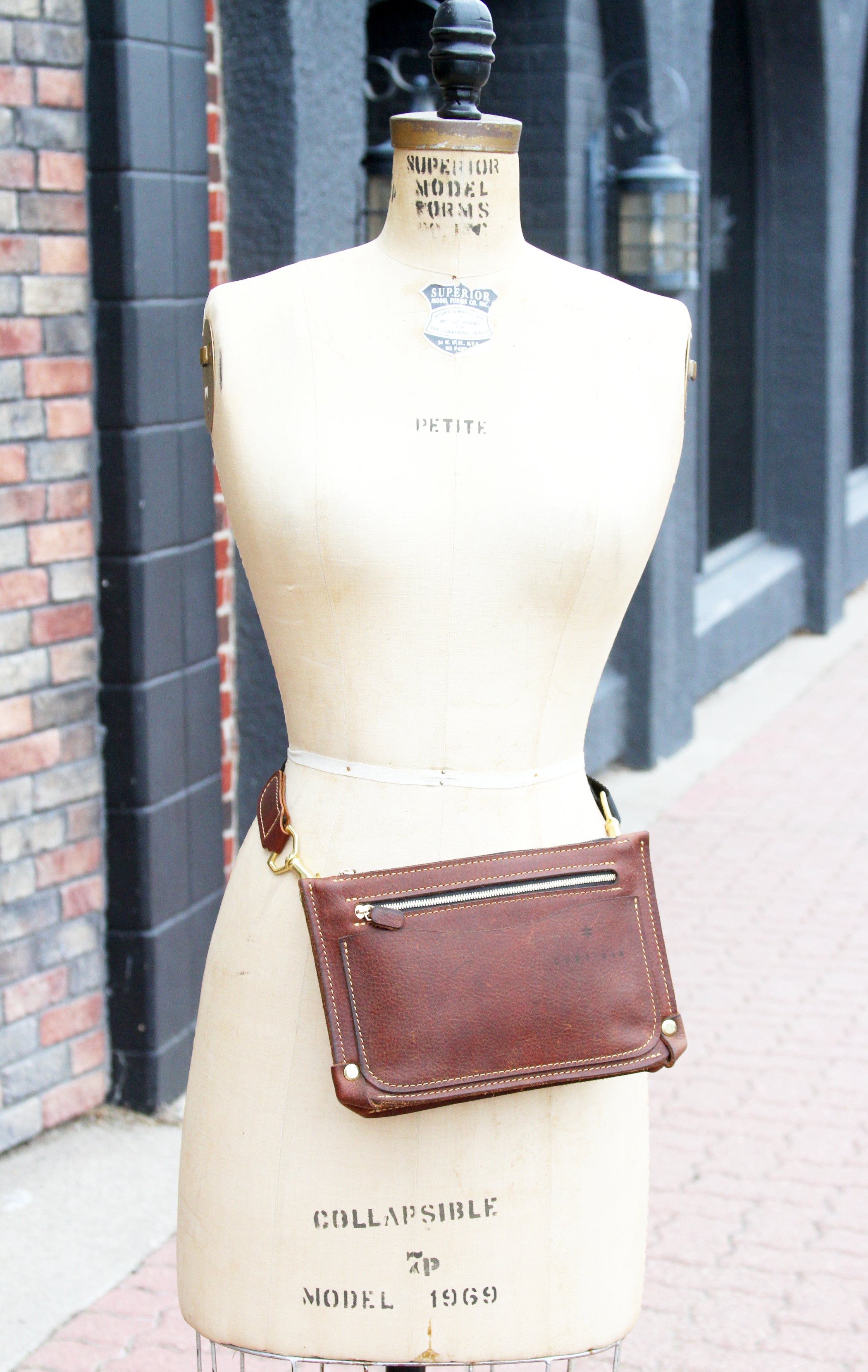 Modern Clutch