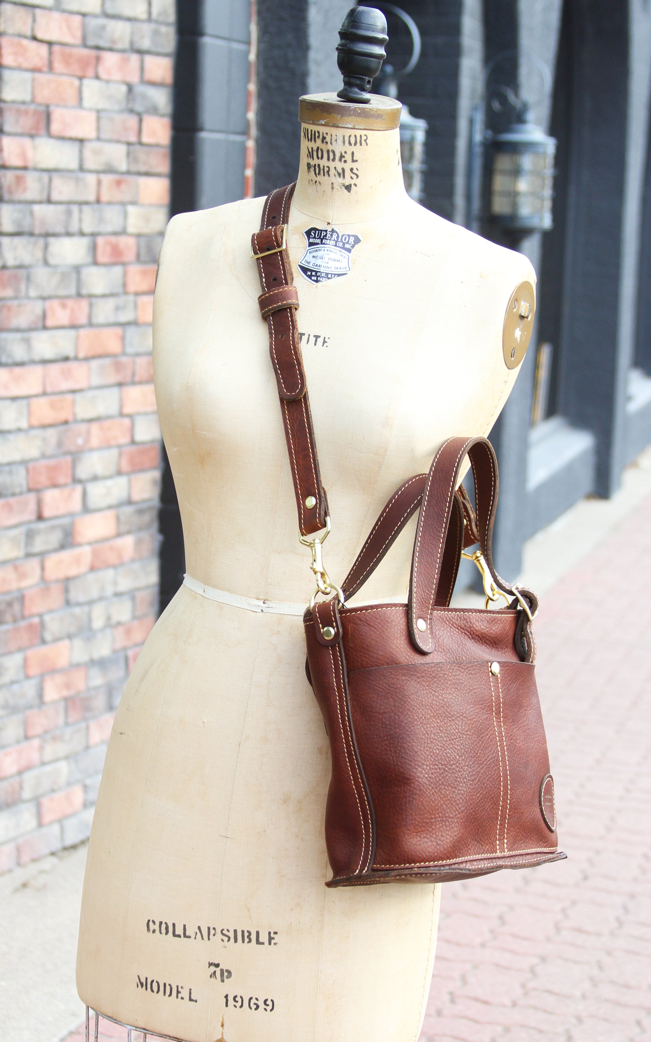 The Classic Tote: Small