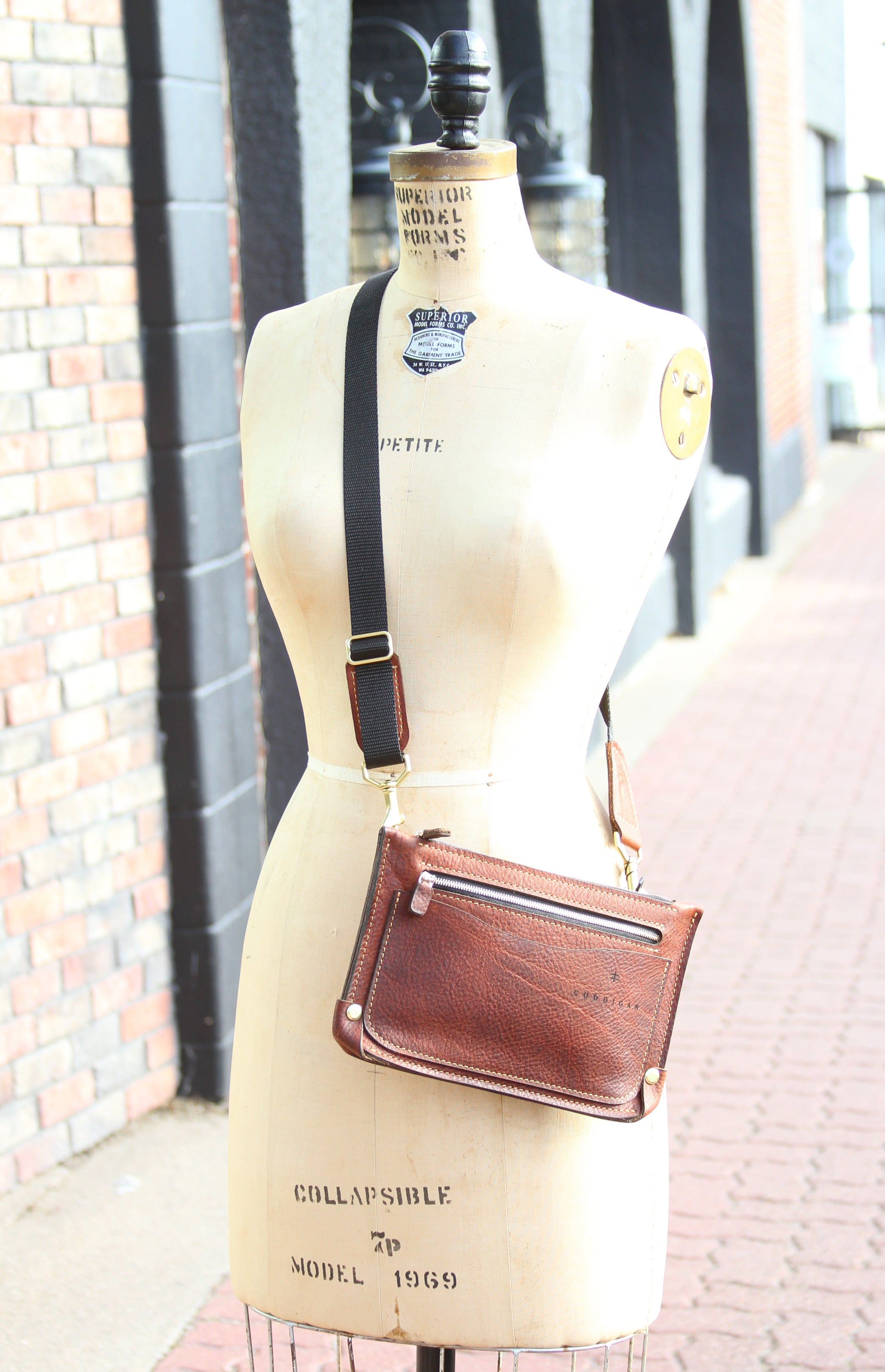 Modern Clutch
