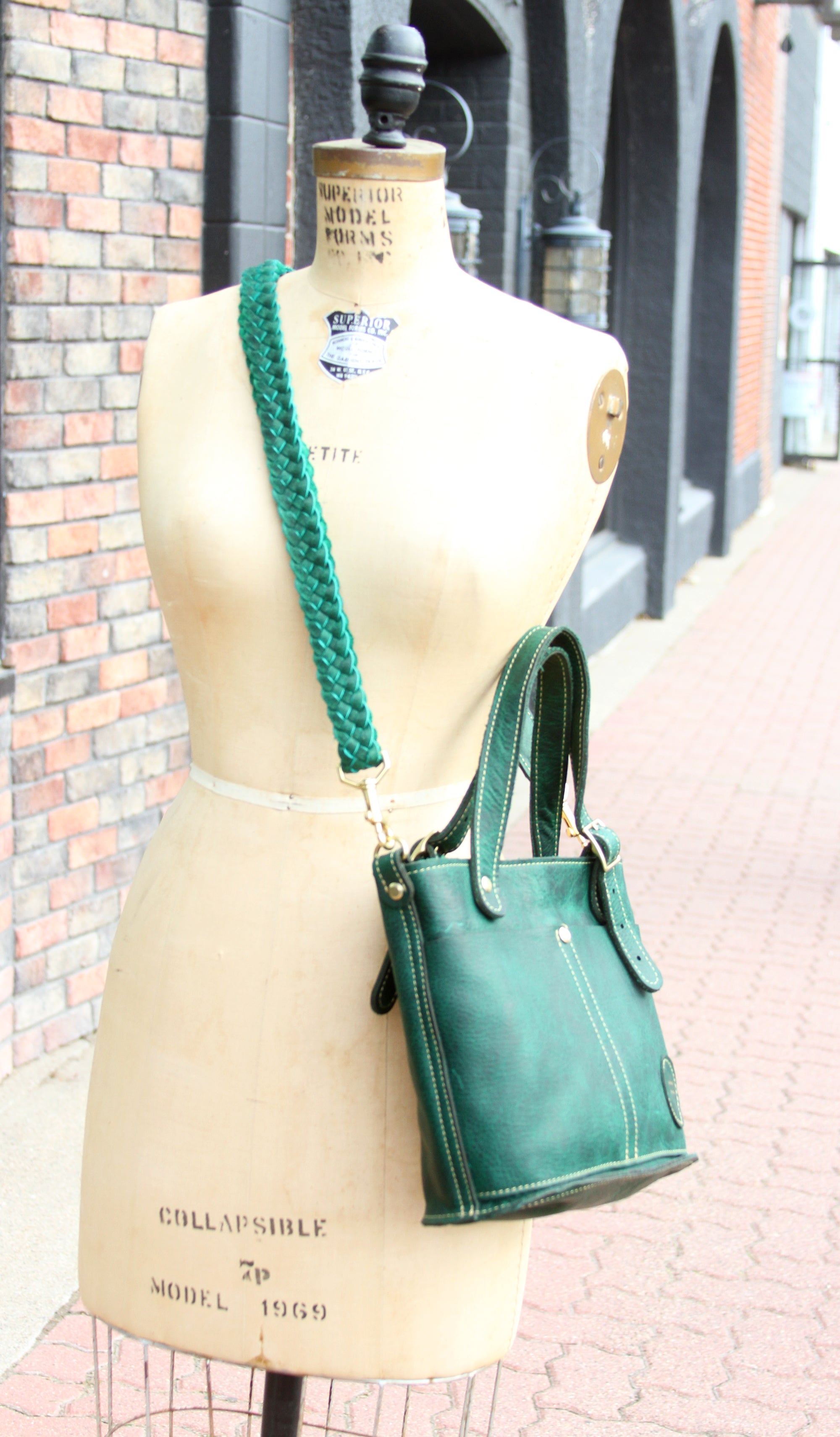 The Classic Tote: Small