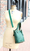 The Classic Tote: Small
