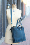 The Classic Tote: Large