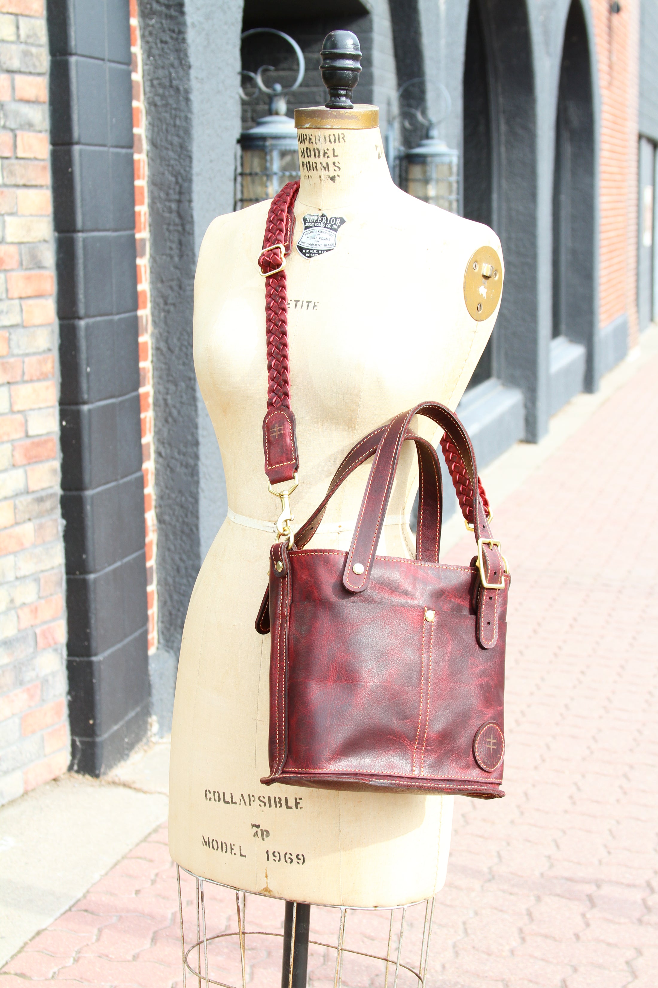The Classic Tote: Small
